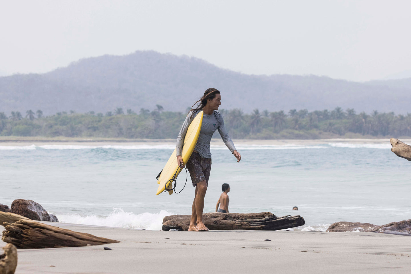 LYCRA / ラッシュガード – VISSLA JAPAN 公式オンラインストア