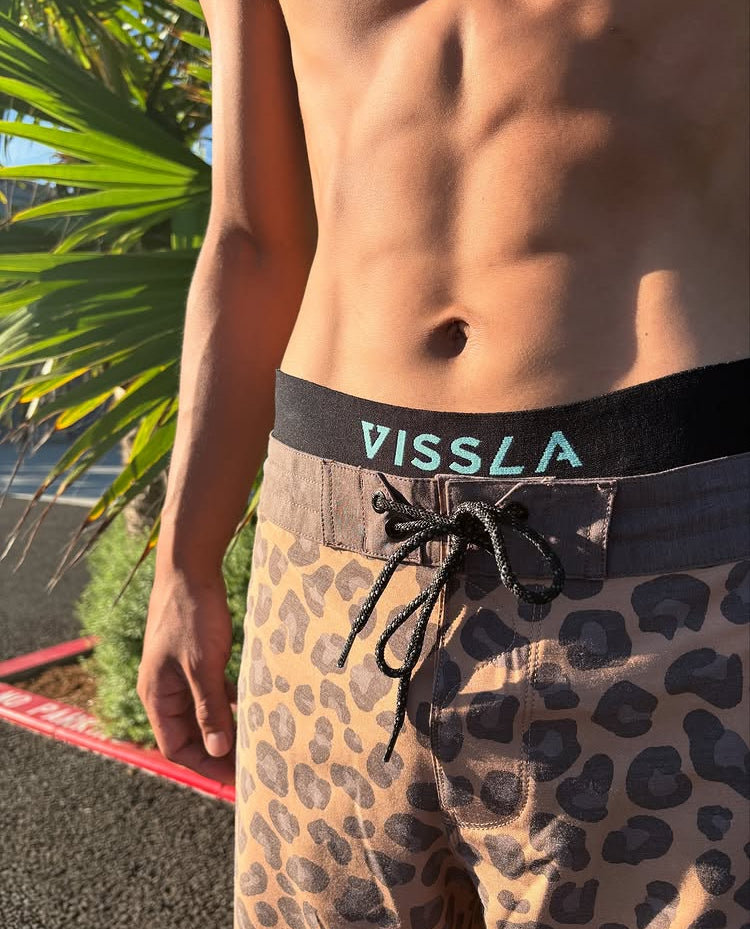 サーフパンツ　VISSLA 30インチ（未使用） VISSLA - VISSLA サーフパンツ 新品未使用 30インチの通販 by 誠
