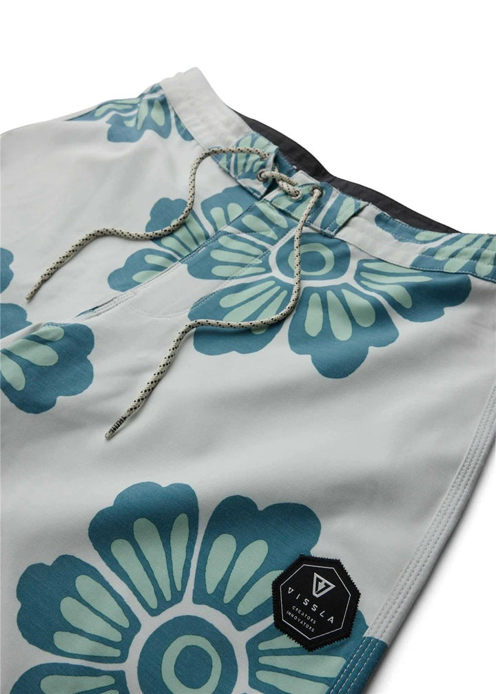 カエナ 17.5” ボードショーツ – VISSLA JAPAN 公式オンラインストア