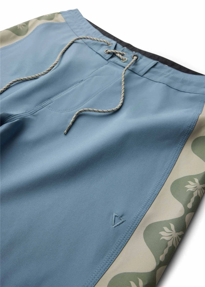 サイドワインダー 17.5” ボードショーツ – VISSLA JAPAN 公式