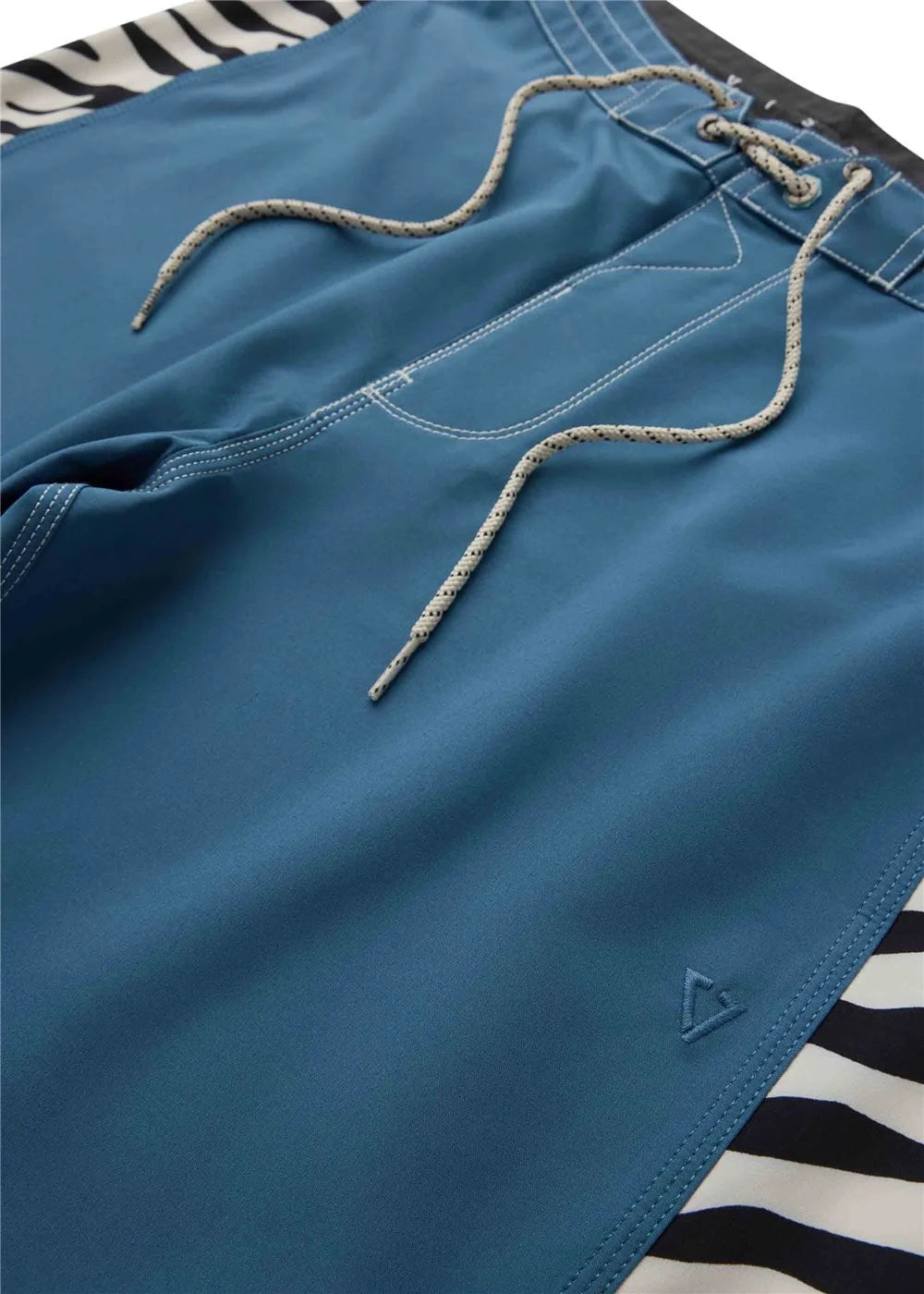 ヒッチハイカー 18.5” ボードショーツ – VISSLA JAPAN 公式オンライン